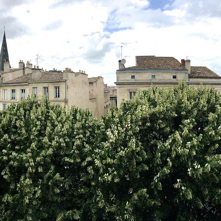 Appartement Design En Plein Coeur De Bordeaux Luaran gambar